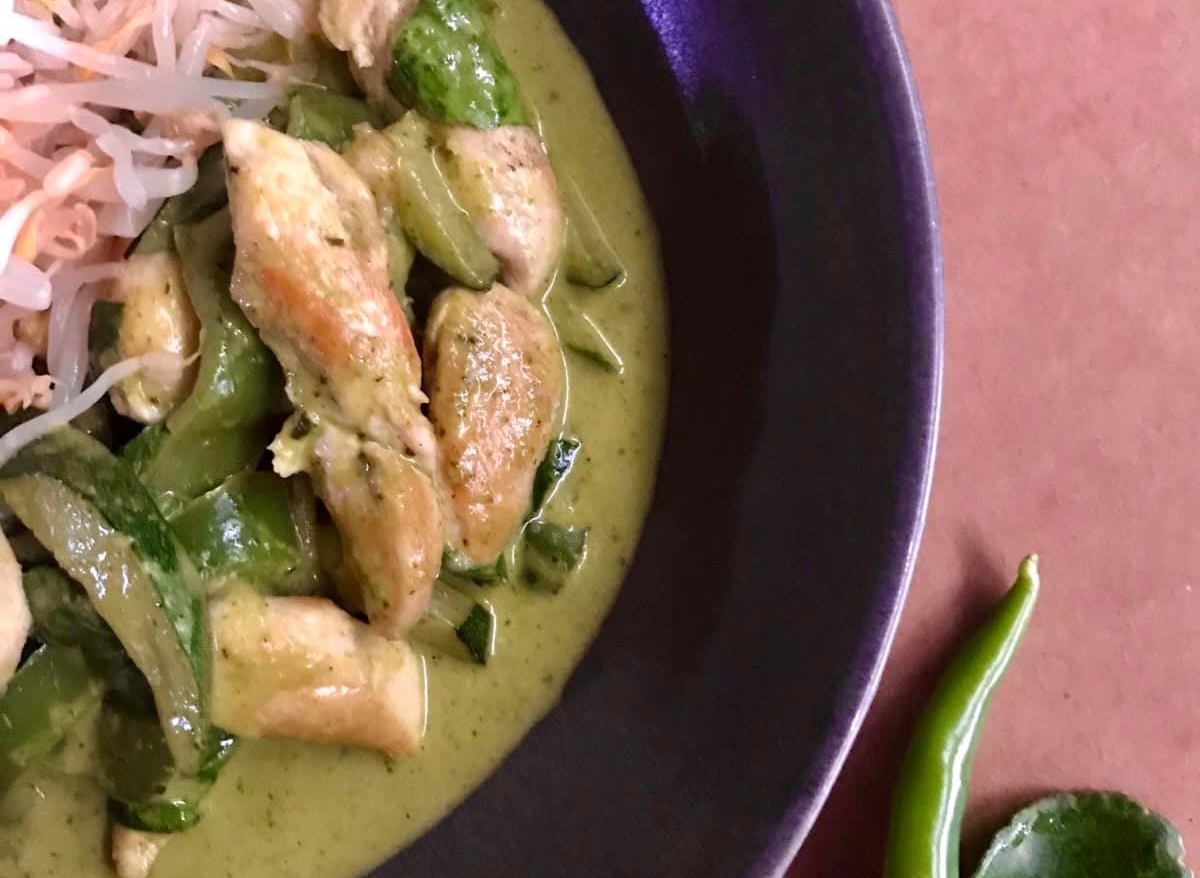 Γνωστό εστιατόριο σου φτιάχνει πράσινο curry ιδανικό για τις κρύες μέρες