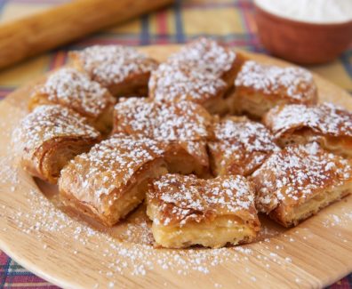 BOUGATSA-MPOUGATSA