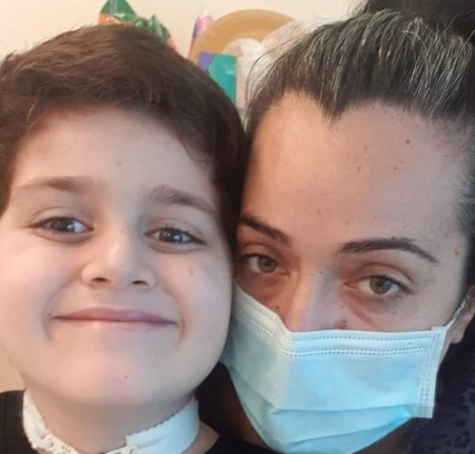 ΒΙΝΤΕΟ: Ο μικρός Παναγιώτης επιστρέφει νικητής από το Ισραήλ όπου νοσηλευόταν