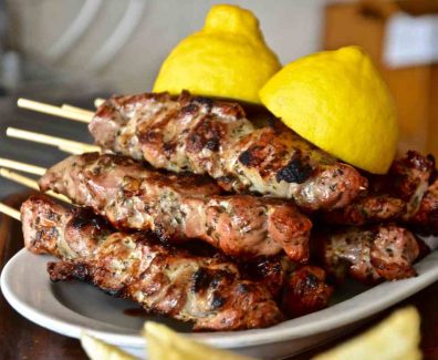 souvlakia-zarou-aigio-DSC_8752