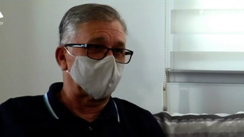 Εμβολιάστηκε ο Δρ. Πέτρος Καραγιάννης: “Νιώθω σαν να πετάω στα σύννεφα”