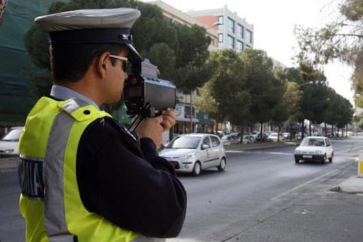 Σε 615 καταγγελίες για παραβίαση του ορίου ταχύτητας προέβη την Τετάρτη η Αστυνομία