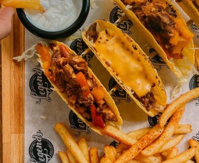 legendsbarandgrillcy_174171381_792850128281318_4724813926013181754_n