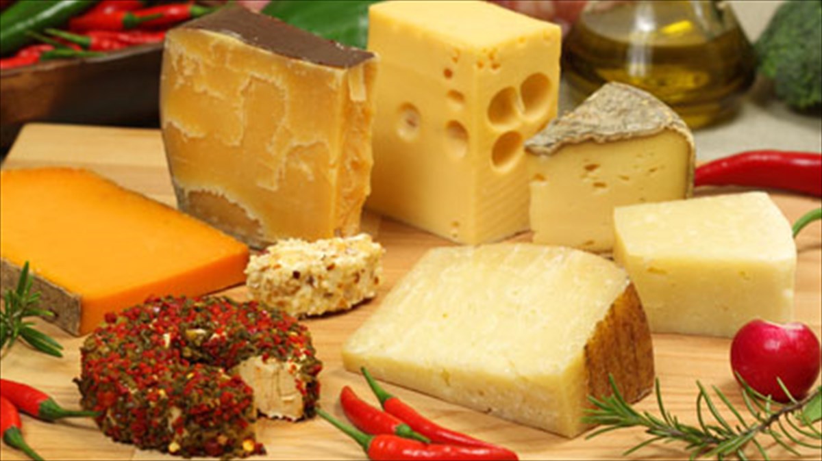 Είναι τελικά υπεύθυνα τα τυριά για την αύξηση της χοληστερίνης;