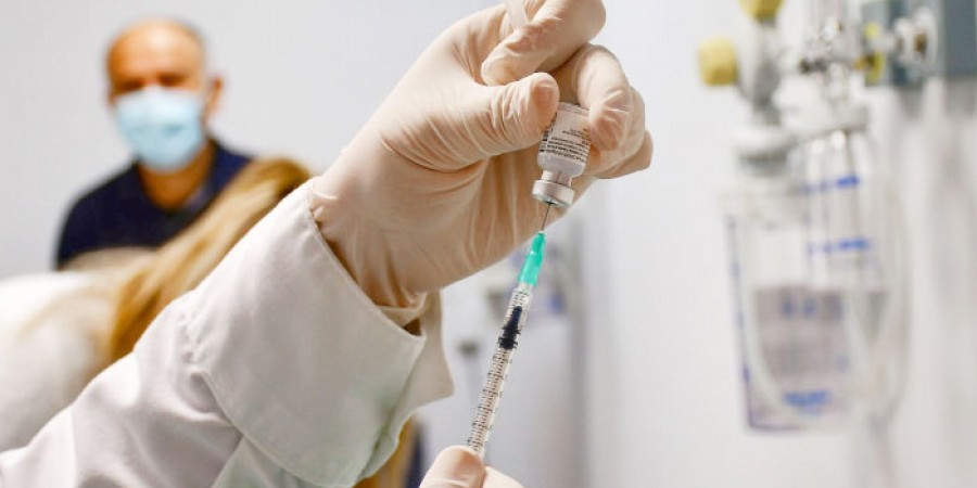 Κύπρος: Ποιες ηλικίες παίρνουν σειρά για εμβολιασμό – Αναλυτικά και οι παραλαβές