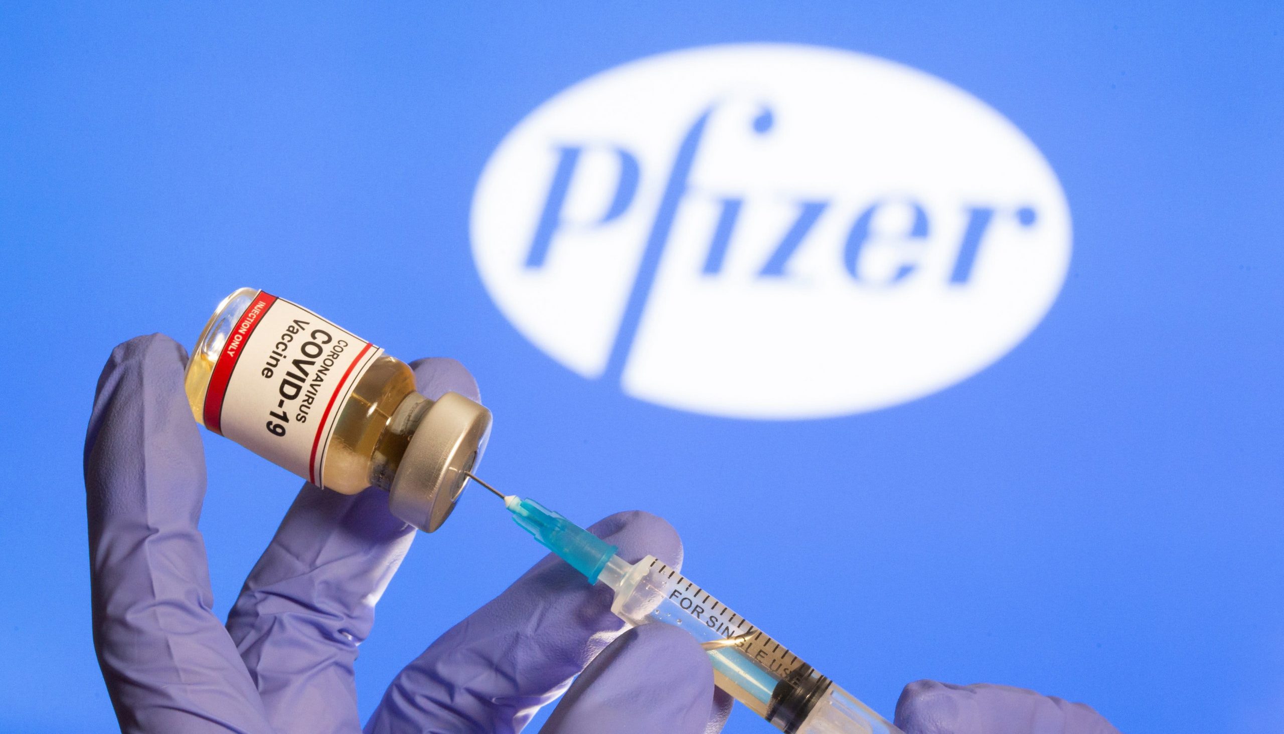 Νέο εμβόλιο της Pfizer μέχρι το καλοκαίρι – Η διαφορά από το υπάρχον