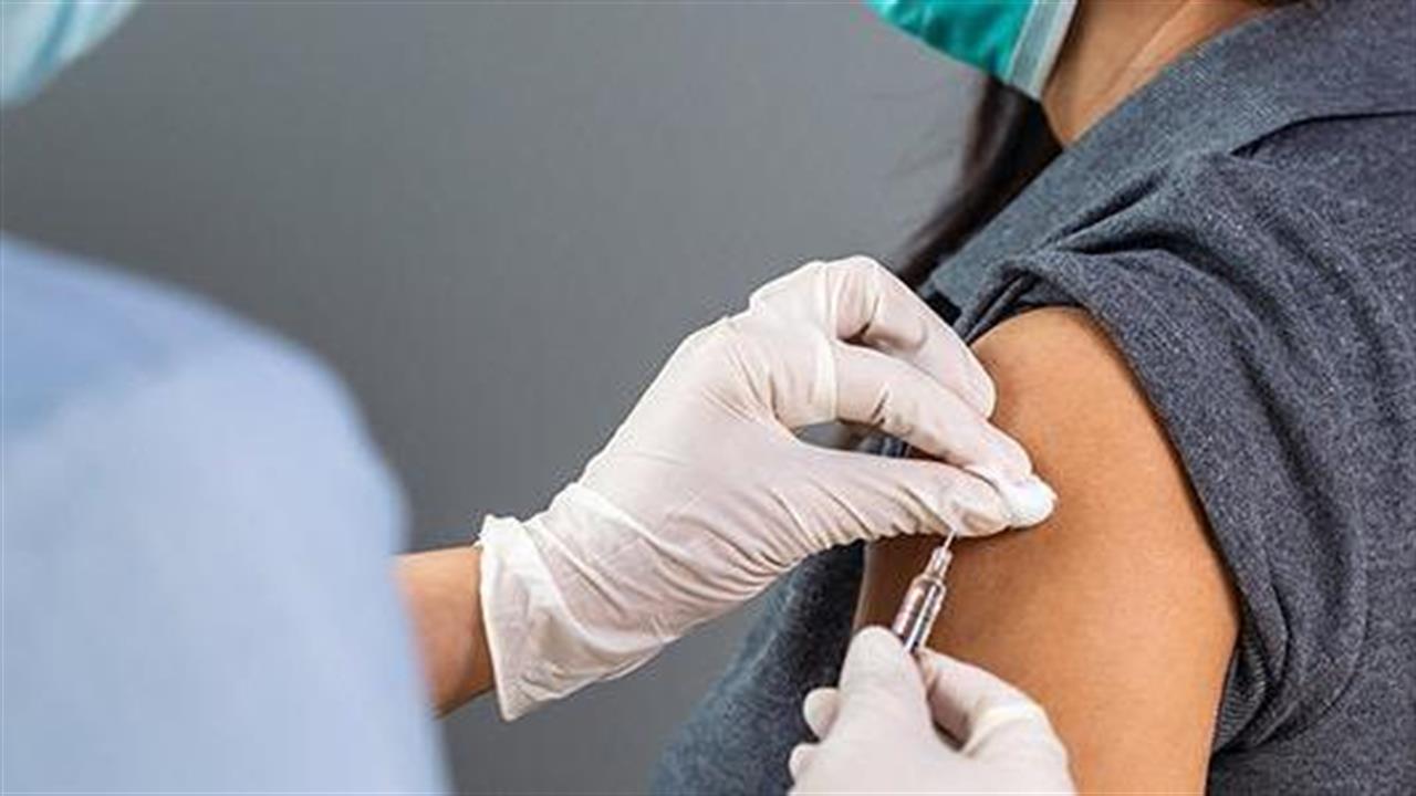 Ανοίγει η Πύλη Εμβολιασμού για άτομα ηλικίας 27-28 ετών