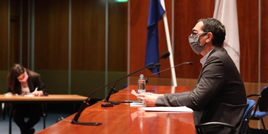 865256b41a858d3a992dfab642442a62