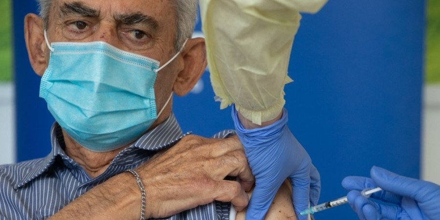 «Έφυγε» ο πρώτος Κύπριος που εμβολιάστηκε: «Δεν συνδέεται με εμβολιασμό»
