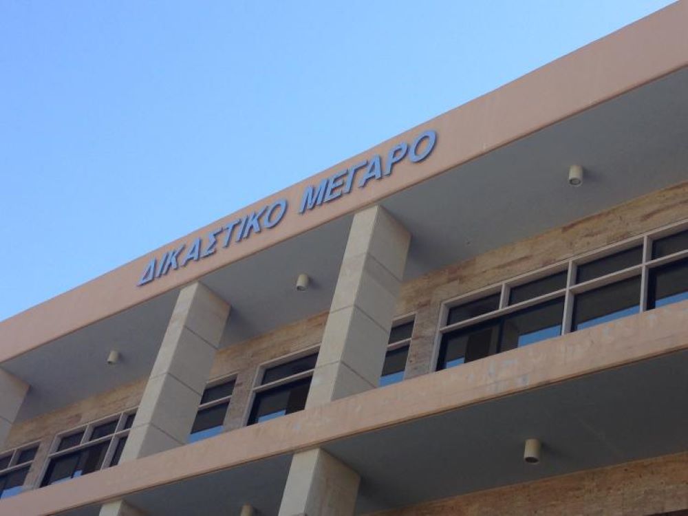 Λάρνακα: Το Κακουργιοδικείο εξετάζει θέμα ανικανότητας του τέως Μητροπολίτη Κιτίου να παρακολουθήσει τη δίκη