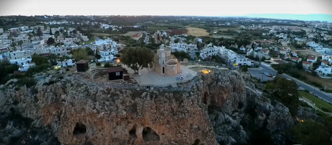 Το πιο όμορφο καλοκαιρινό ξωκλήσι αφιερωμένο στον Προφήτη Ηλία