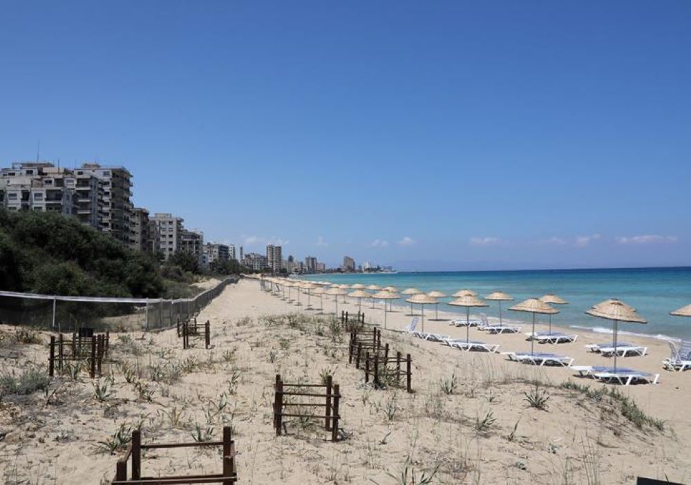 Βαρώσι: Παίρνουν στροφές τα έργα στη Χρυσή Ακτή (εικόνες)
