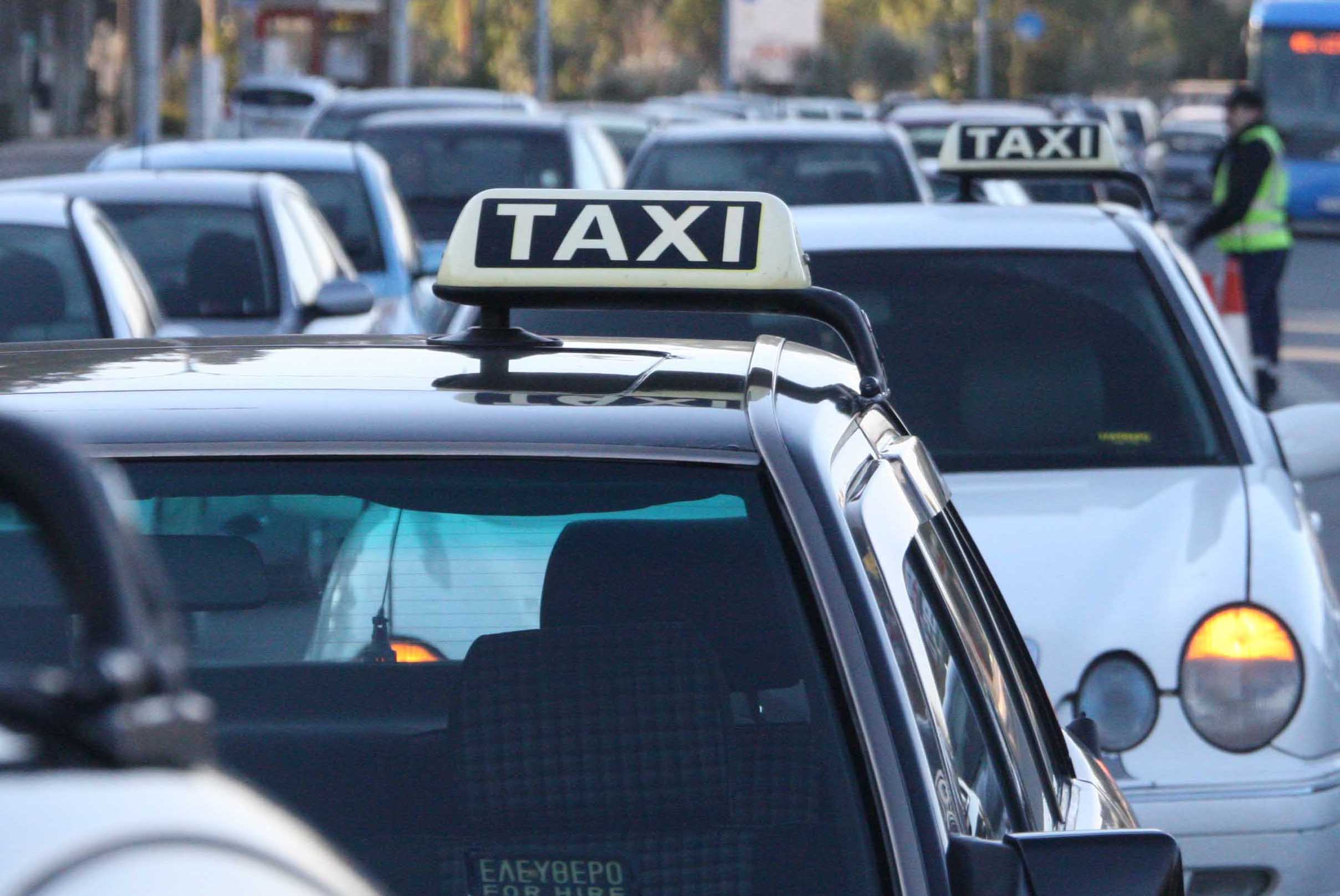 Παγκύπρια στάση οδηγών ταξί στις 28 Ιουνίου