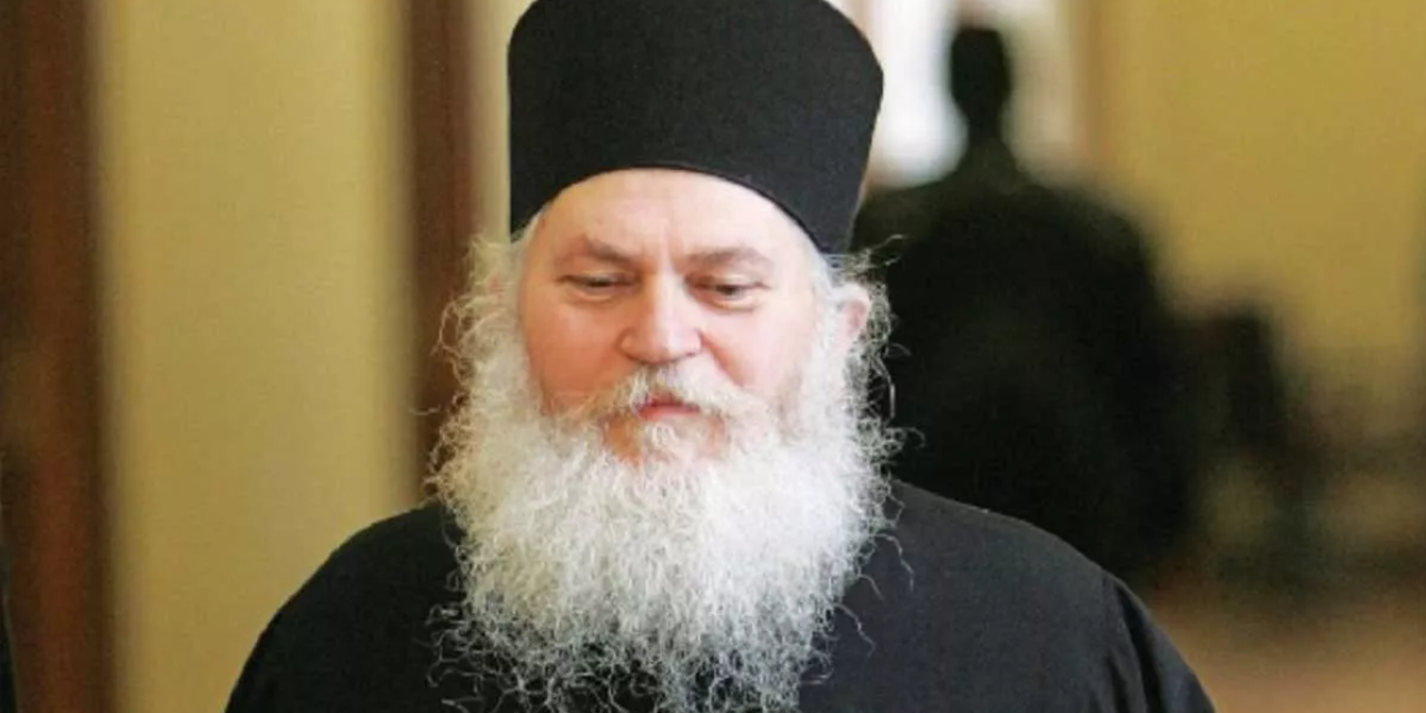 Σε κρίσιμη κατάσταση ο ηγούμενος της Μονής Βατοπεδίου, Εφραίμ