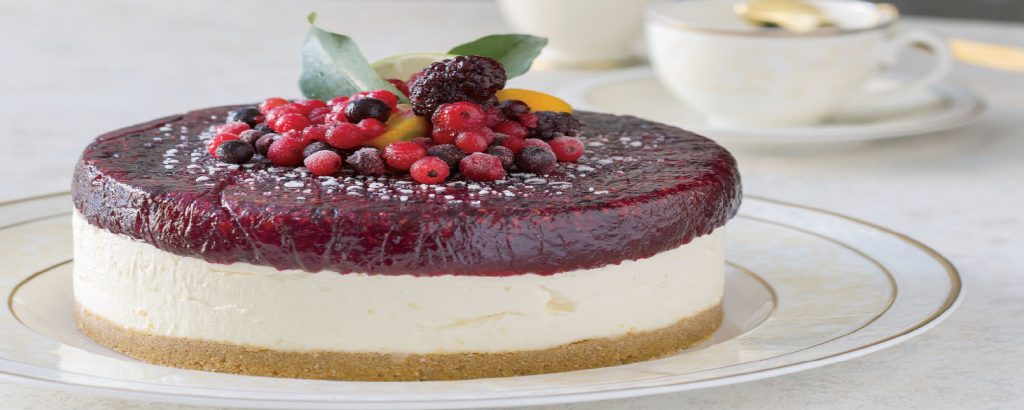 Cheesecake με limoncello και κόκκινα φρούτα