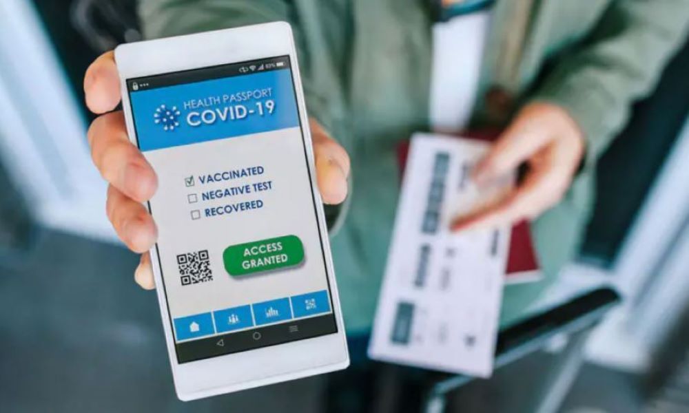 Στενό μαρκάρισμα με επίδειξη safepass παντού – Υποχρεωτικό ακόμα και στο περίπτερο