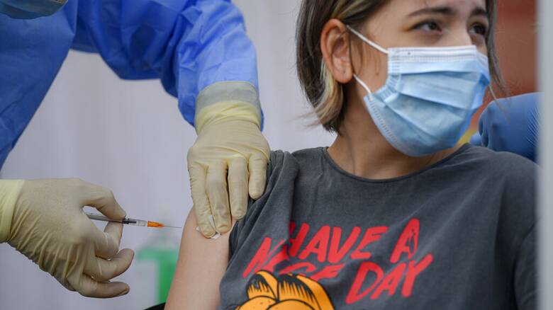 Πάνω από 1.000 τα ραντεβού εφήβων για εμβολιασμό