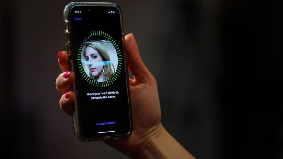 Η Apple θέλει να εξοπλίσει κάθε συσκευή της με Face ID
