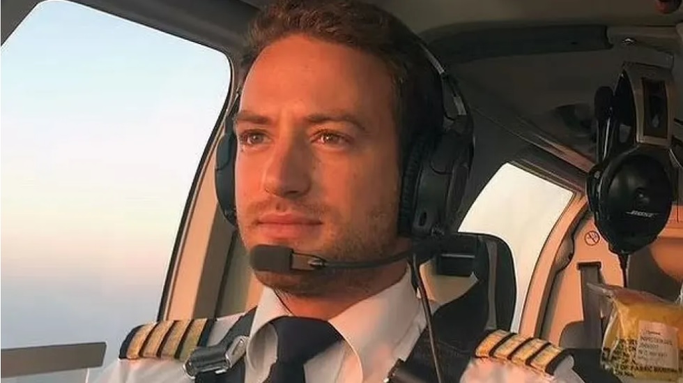 Η αστυνομία φοβάται ότι ο πιλότος «ήταν μπλεγμένος σε εμπόριο ναρκωτικών»