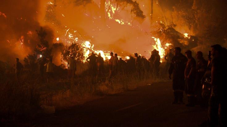 Μετά τις πυρκαγιές, 306 σπίτια, 24 επαγγελματικοί χώροι, 16 δημόσια κτήρια και ναοί επικίνδυνα για χρήση