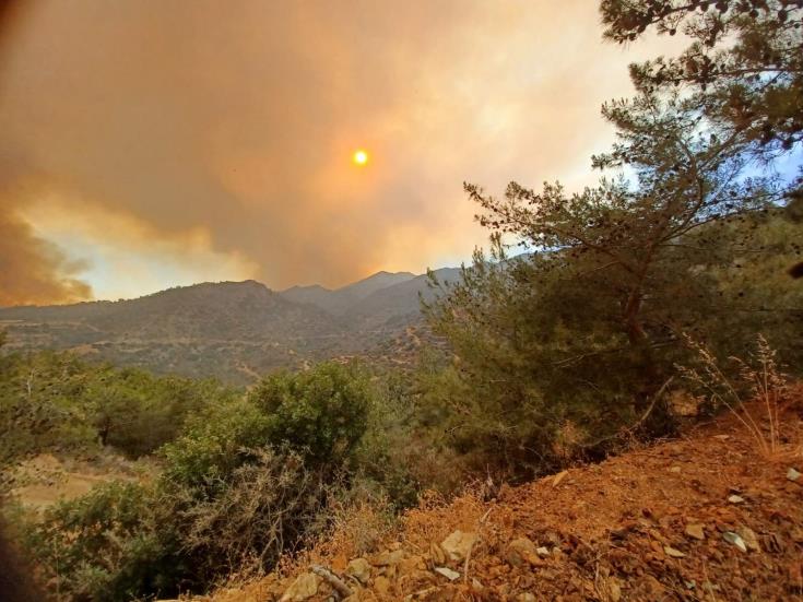 Σε επίπεδο «Κόκκινου Συναγερμού» ο κίνδυνος πρόκλησης δασικών πυρκαγιών