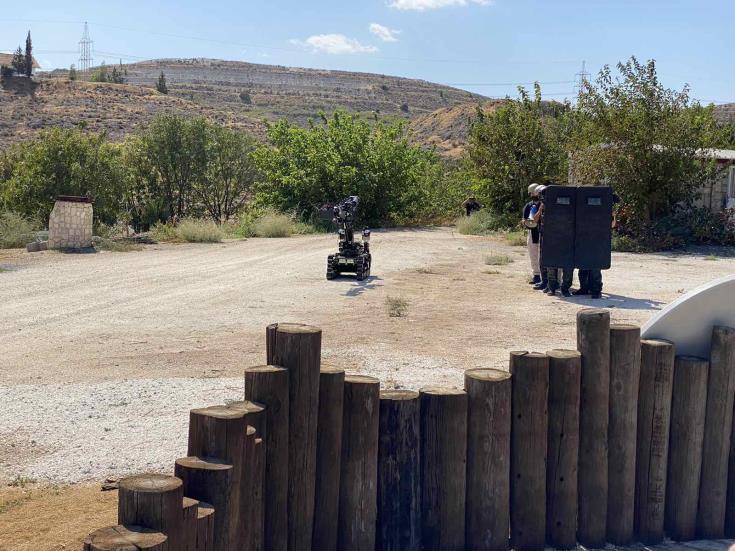 Πραγματοποιήθηκε στη Λάρνακα άσκηση της Ομάδας Διαπραγματευτών της Αστυνομίας