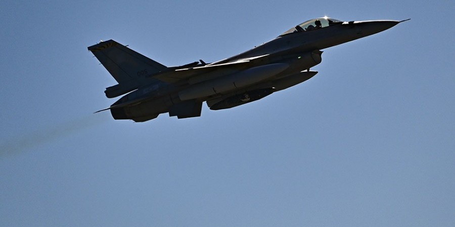 Ελλάδα: Έπεσε F-16 στην Ανδραβίδα