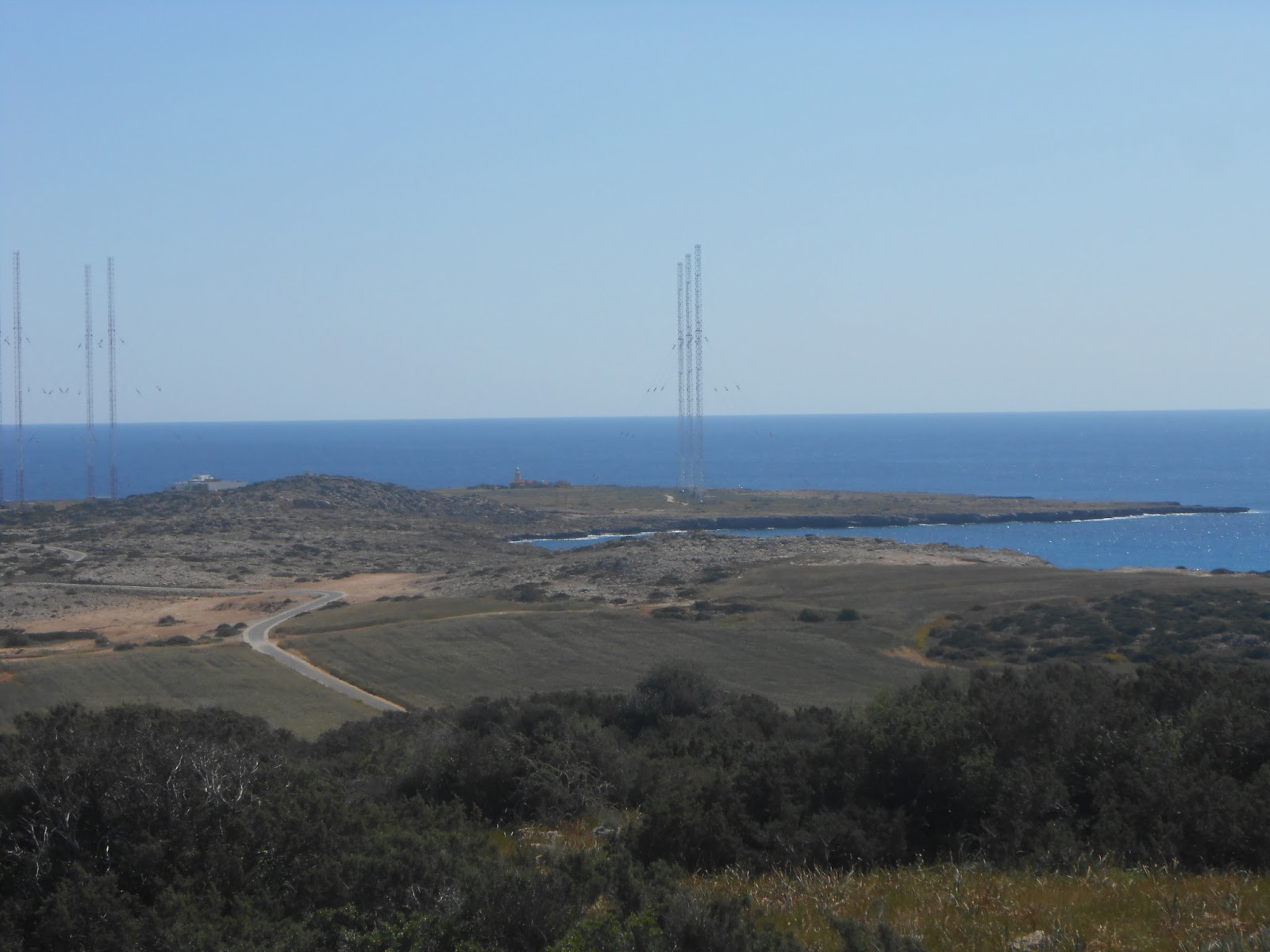 Κατεδαφίστηκαν οι επτά κεραίες από το Κάβο Γκρέκο