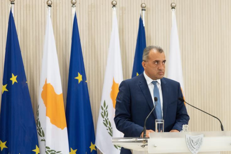 Υπ. Υγείας: Δεν αυστηροποιούνται προς τα παρόν τα μέτρα κατά του κορωνοϊού