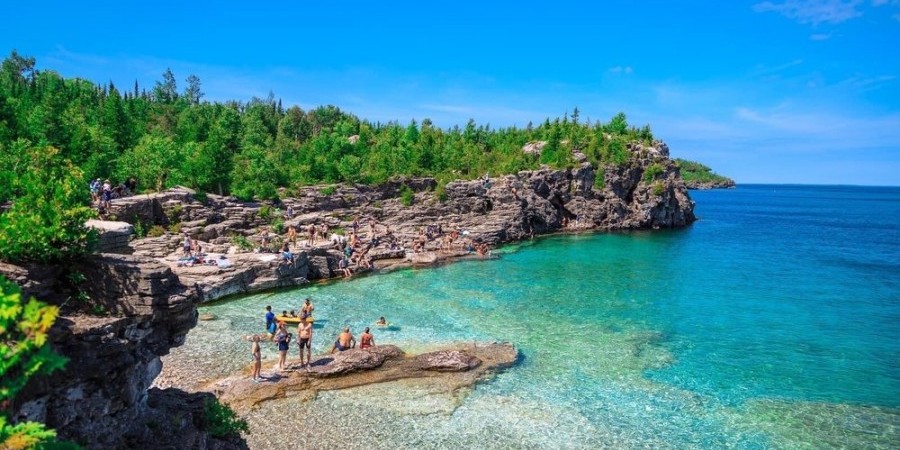 Η άγνωστη μαγευτική «Λίμνη Κύπρος» στο Οντάριο του Καναδά (ΒΙΝΤΕΟ-ΦΩΤΟ)
