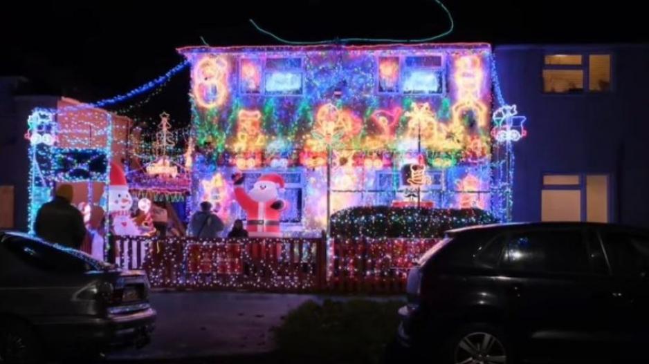 Το απόλυτο χριστουγεννιάτικο σπίτι: Έχει 30.000 λαμπάκια