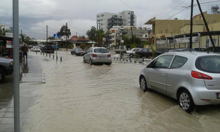 Σε 16 κλήσεις σε Λάρνακα και Αμμόχωστο ανταποκρίθηκε η Πυροσβεστική