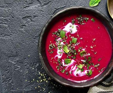 pantzarosoypa-2-Beautifying-Beetroot-Soup-1-2f8ad1535b81f3a13a5209b42ec112d3132