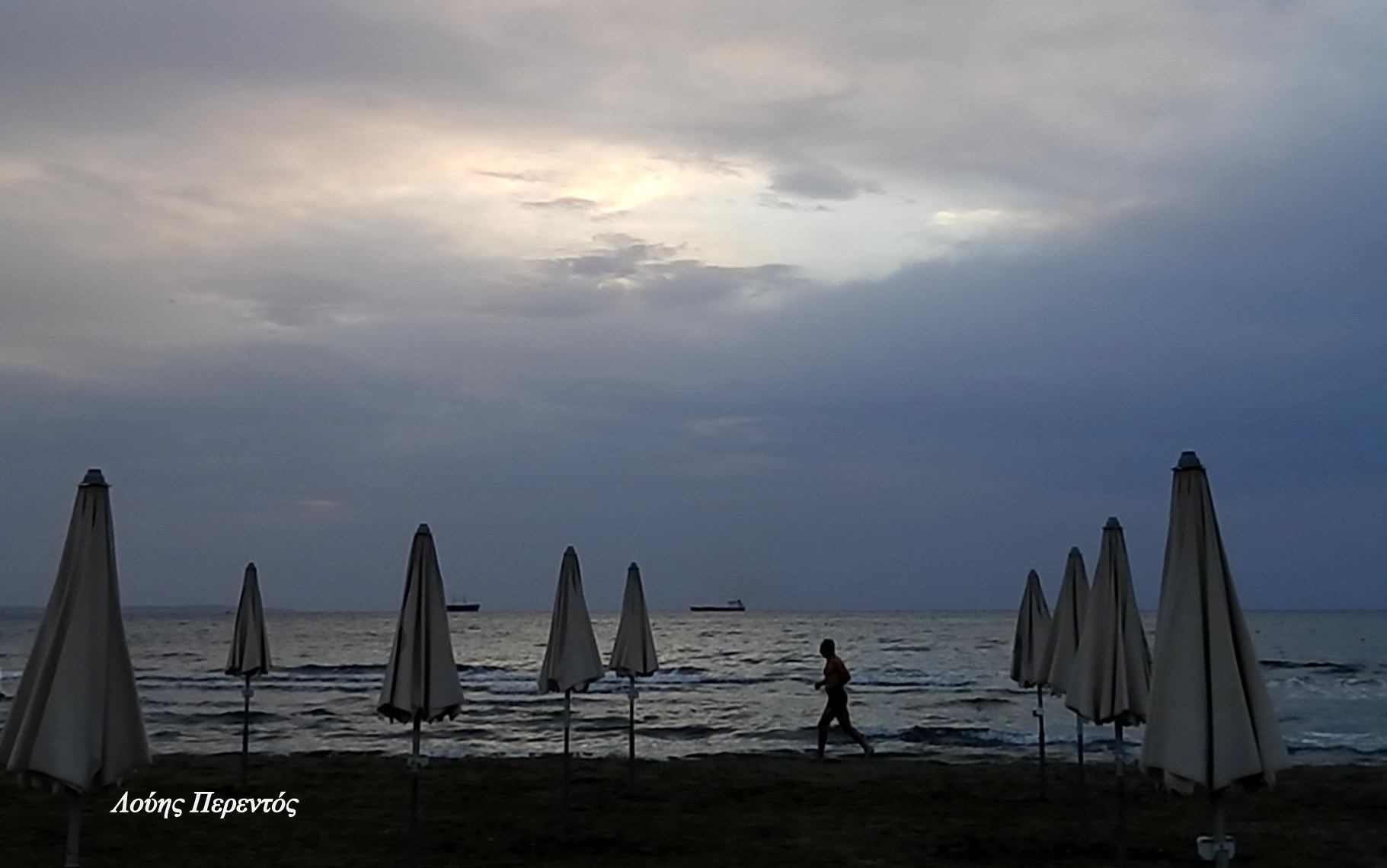 Με σύννεφα και βροχές μπαίνει η εβδομάδα, συνεχίζεται η χιονόπτωση στο Τρόοδος