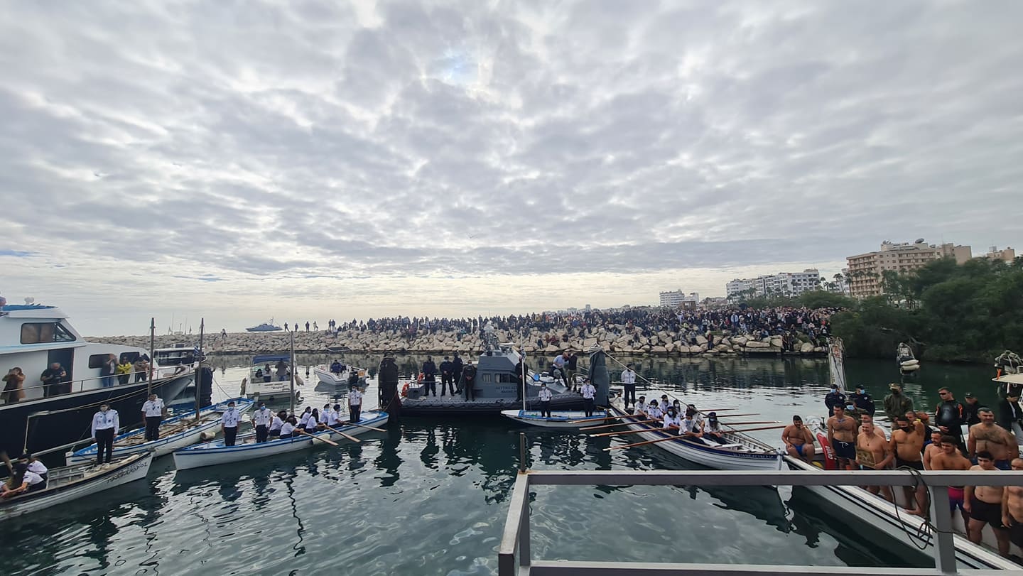 Με μεγάλη λαμπρότητα και επισημότητα τελέστηκαν φέτος τα Θεοφάνεια στη Λάρνακα