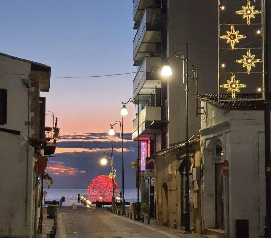 Άρχισαν οι εκπτώσεις στα καταστήματα – εκπτώσεις και στο κέντρο της πόλης