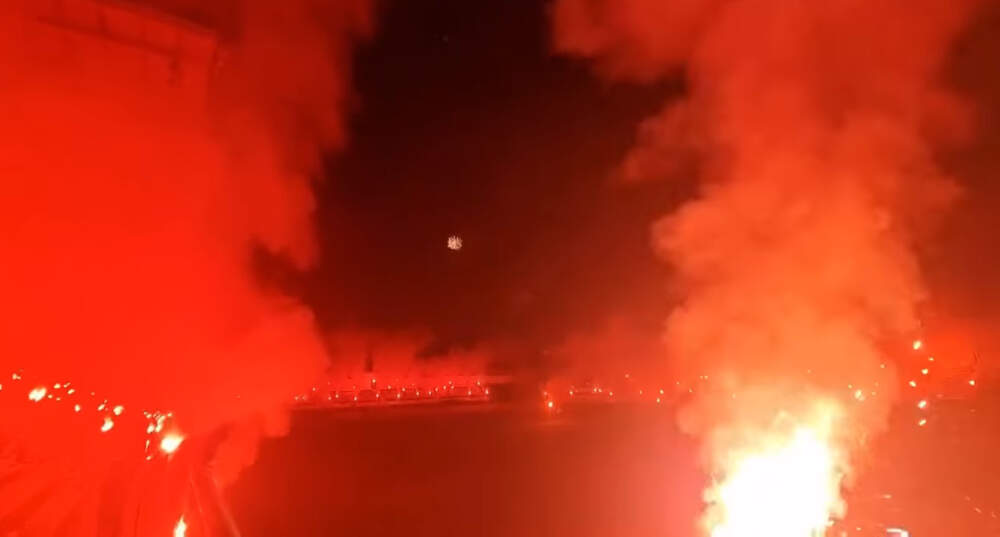 Το τρομερό pyroshow που έκανε τη νύχτα-μέρα στο “Αντ. Παπαδόπουλος” (βίντεο)