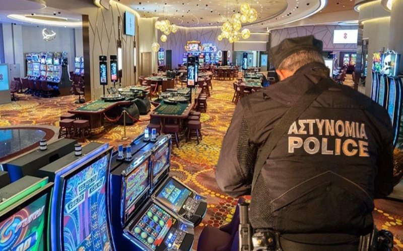 Υπό κράτηση 40χρονος που φέρεται να κέρδιζε στο καζίνο σημαδεύοντας τραπουλόχαρτα