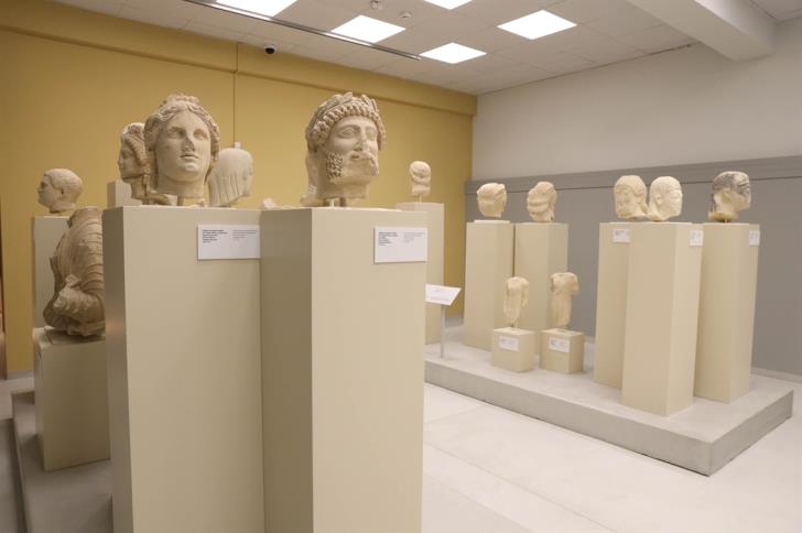 Αρχαιολογικά ευρήματα από τις ανασκαφέες του ΣΑΛ στο Αρχαιολογικό Μουσείο Λάρνακας