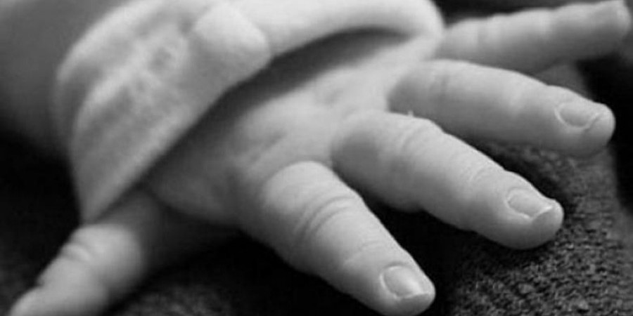 Νεκρό γεννήθηκε το βρέφος που εντοπίστηκε σε νάιλον σακούλα