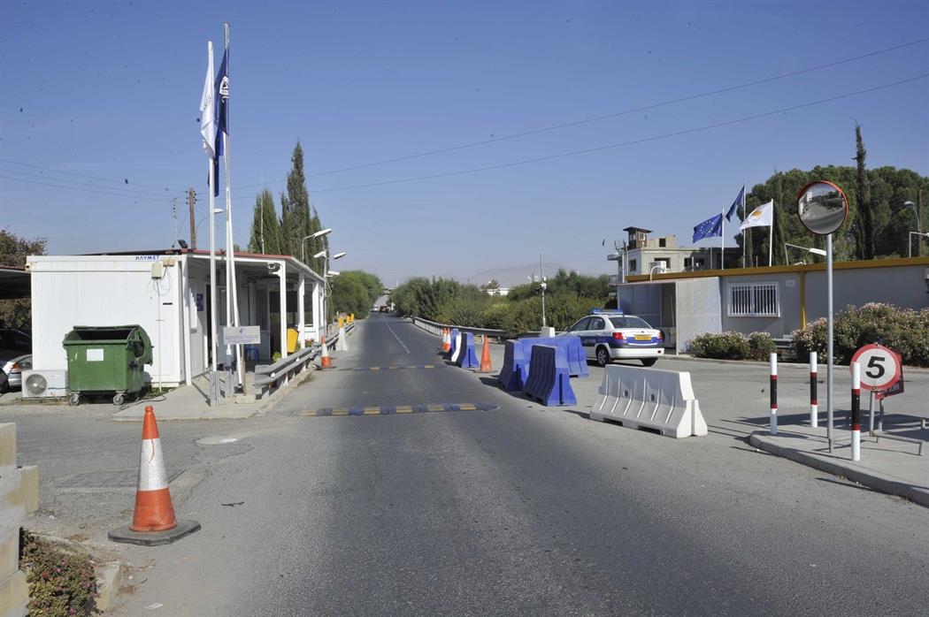 Αίρονται όλα τα μέτρα για την COVID-19 στα οδοφράγματα