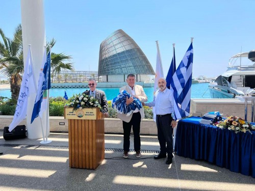 Γαλάζιες σημαίες στην Κύπρο: Ο Δήμος «Πρωταθλητής» – Πόσες έχει η Λάρνακα