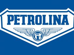 Petrolina logo english grammiko reversed