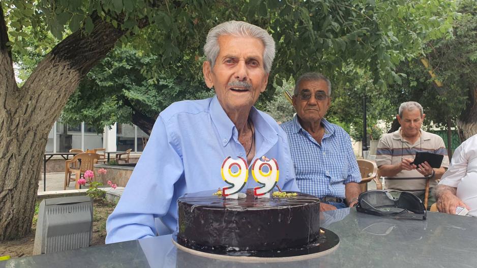 Ο μοναδικός επιζών Κύπριος πολεμιστής κατά των Ναζί έγινε σήμερα 99 ετών