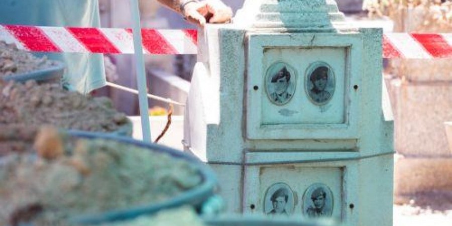 Εντοπίστηκαν τρία από τα τέσσερα λείψανα ηρώων στο κοιμητήριο Αγίου Νικολάου