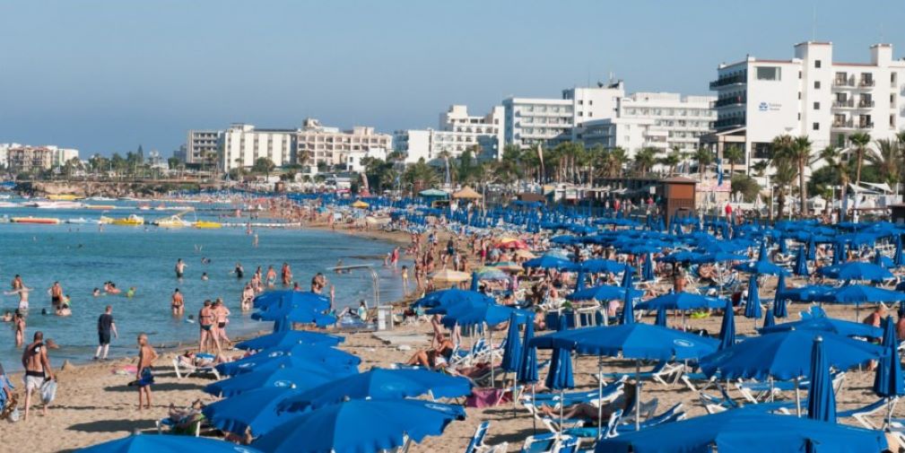 Όπως όλα δείχνουν καλύτερος τουριστικός μήνας του 2022 είναι ο Ιούλιος