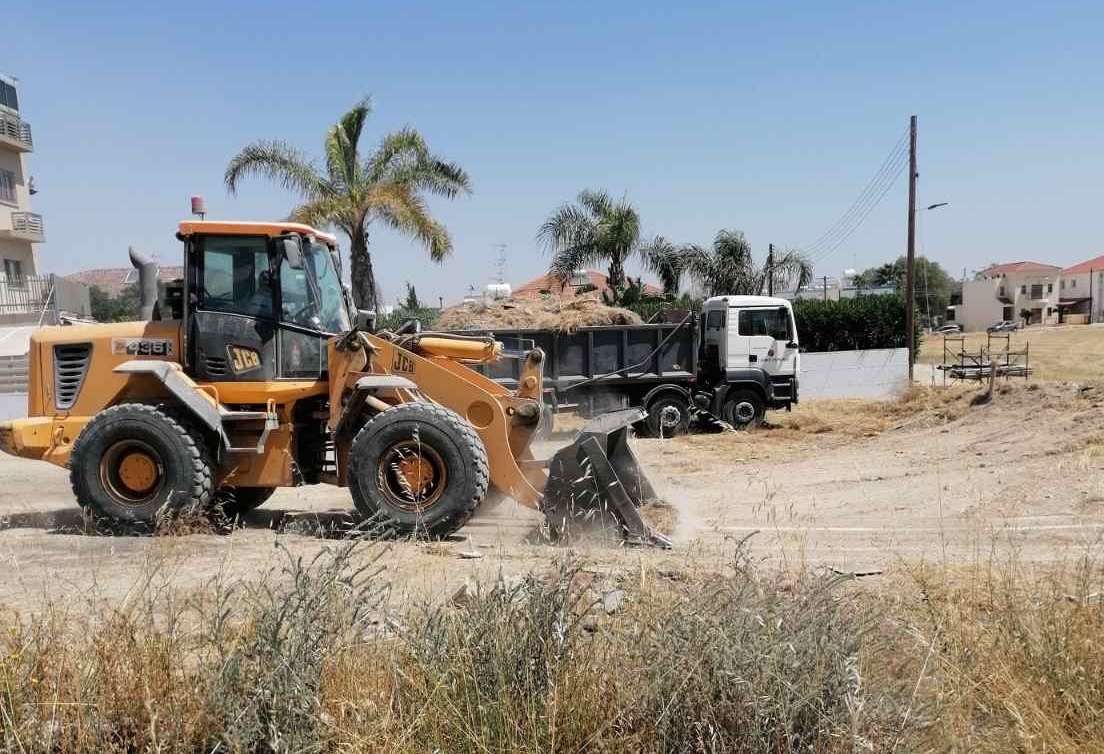 Συνεχίζονται εργασίες καθαρισμού στη Λάρνακα