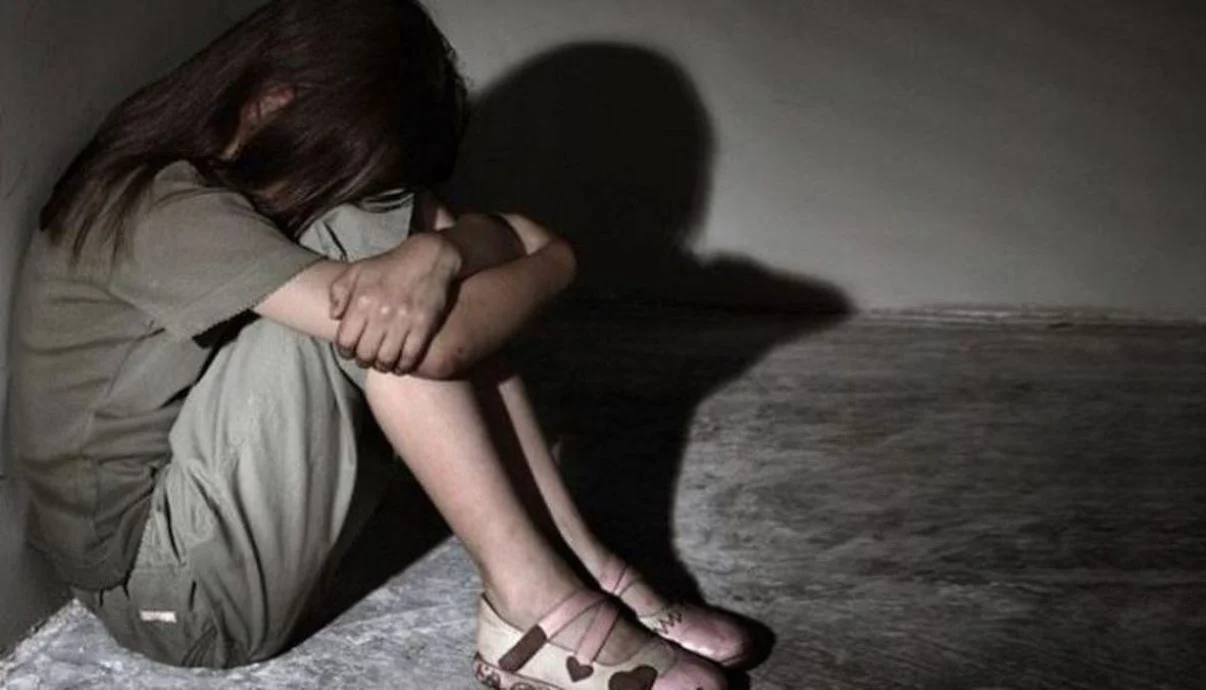 Πάνω από 2.000 καταγγελίες για κακοποίηση παιδιών από το 2017
