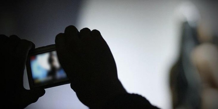 Δημοσίευσε βίντεο σεξουαλικής κακοποίησης παιδιού