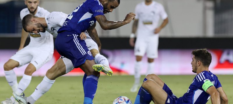anorthosi-2708.jpg